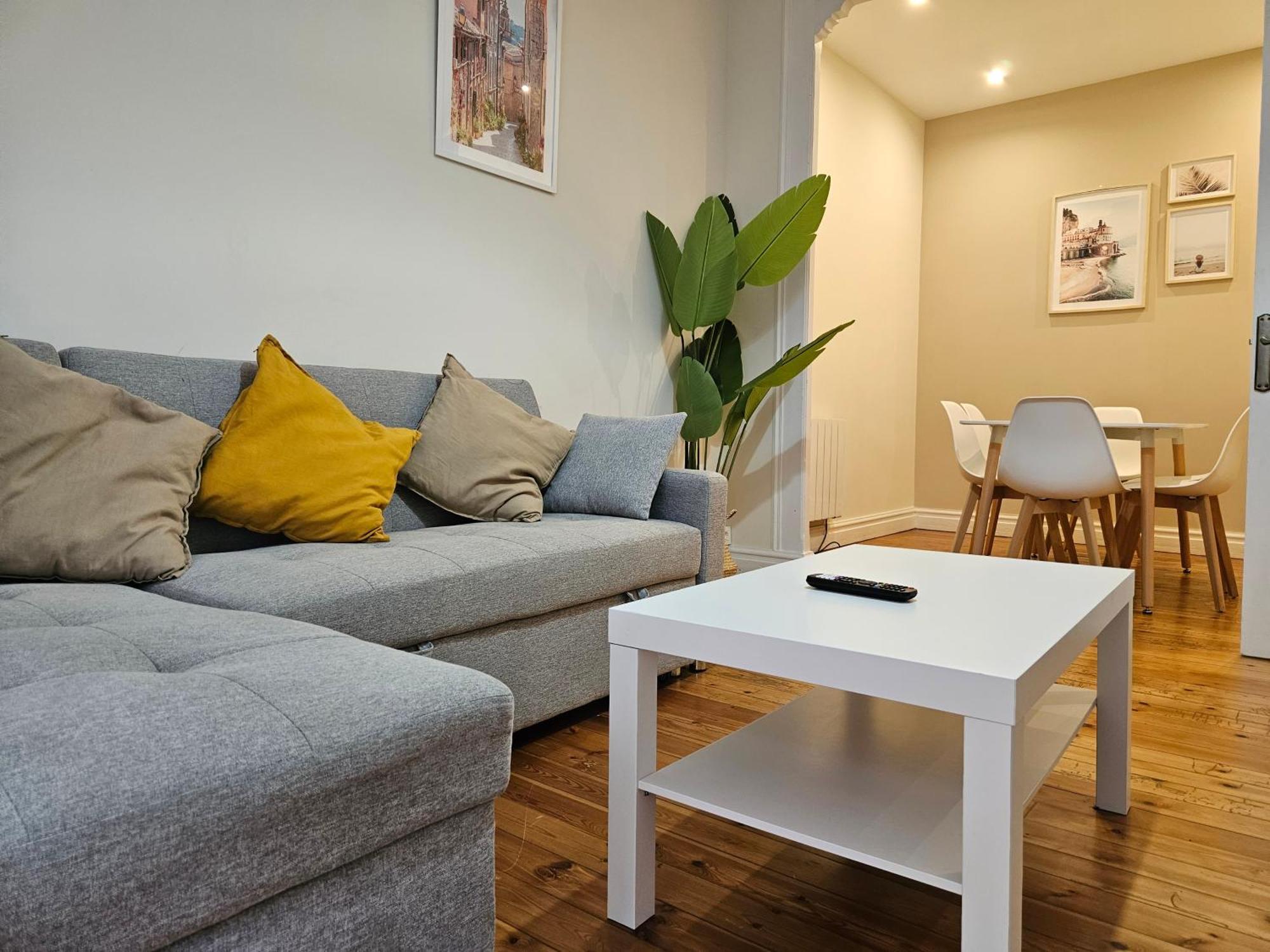 135B2 Precioso Apartamento En Playa San Lorenzo Хихон Екстериор снимка